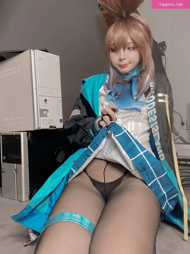 Umeko J - Photo #567