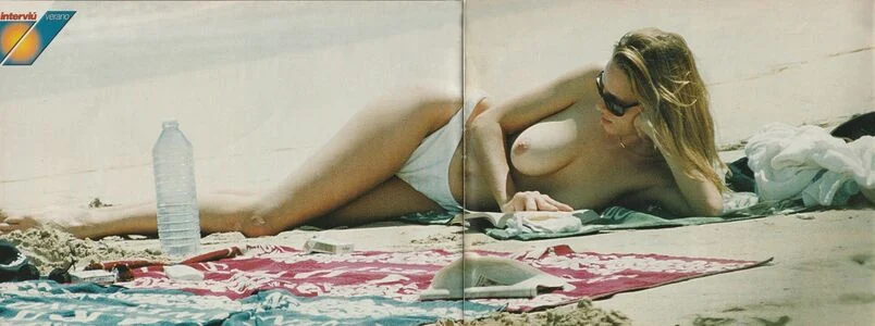 Uma Thurman content