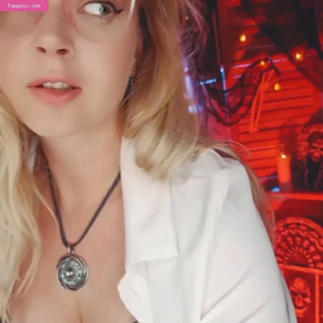Valeriya ASMR