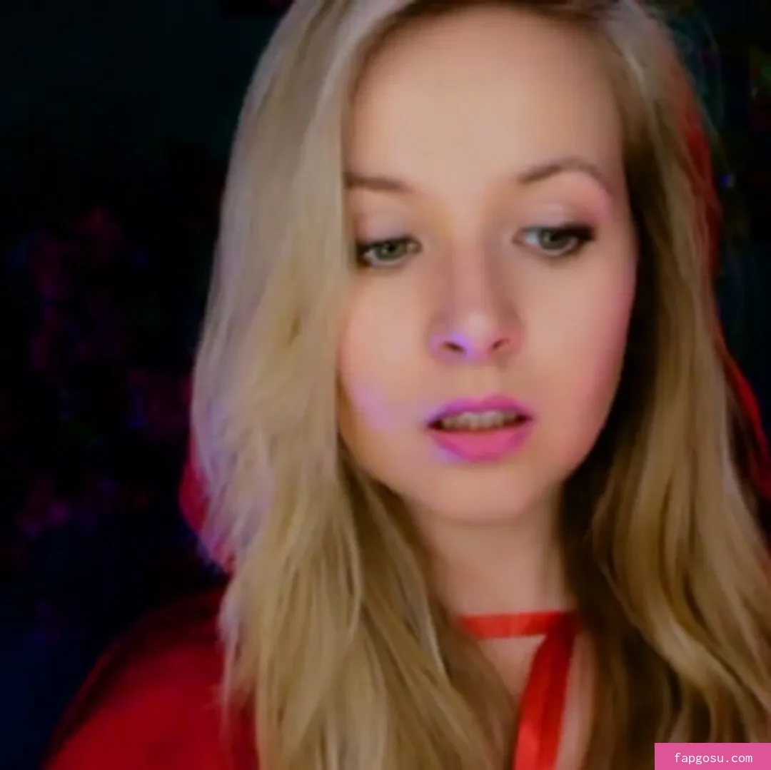 Valeriya ASMR