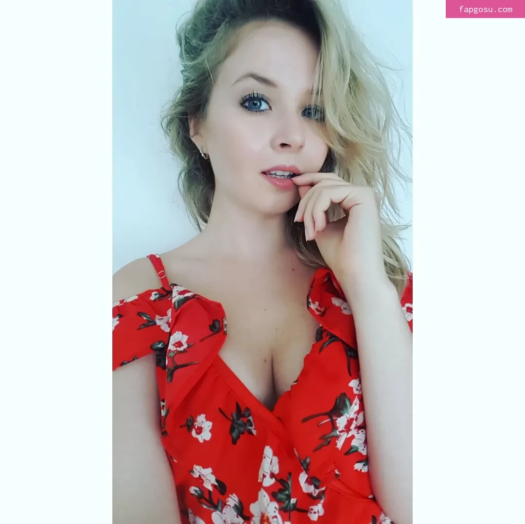 Valeriya ASMR