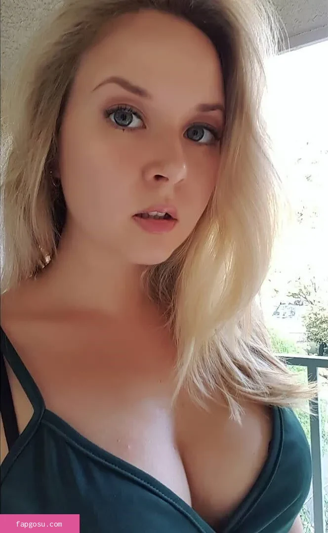Valeriya ASMR