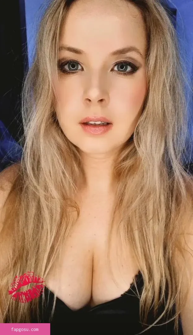 Valeriya ASMR