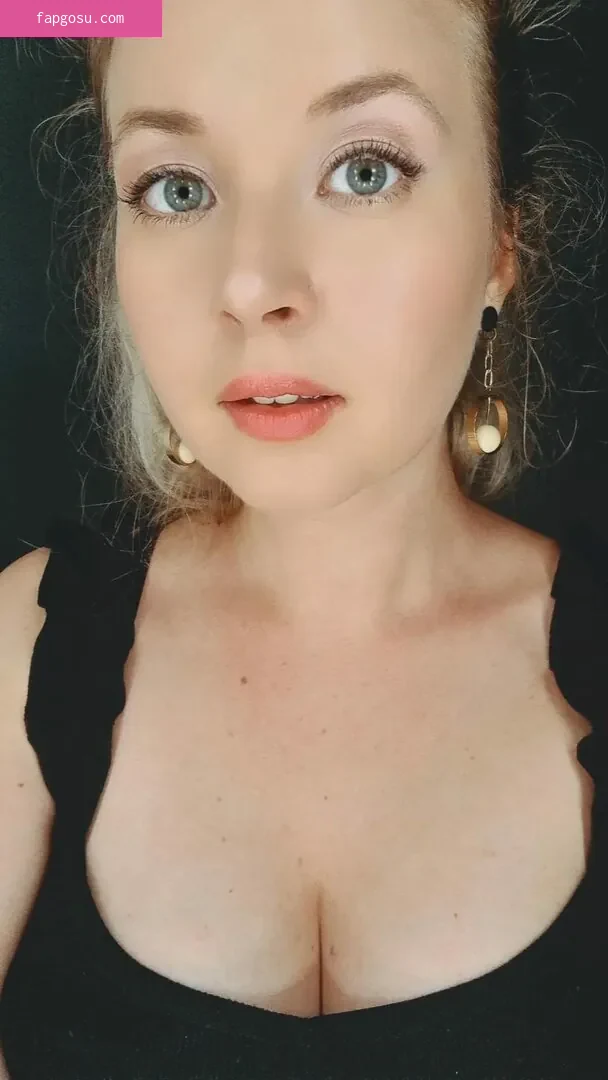 Valeriya ASMR
