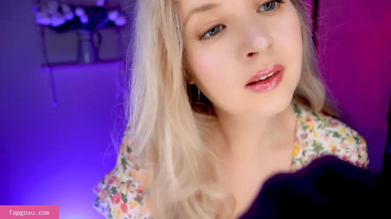 Valeriya ASMR