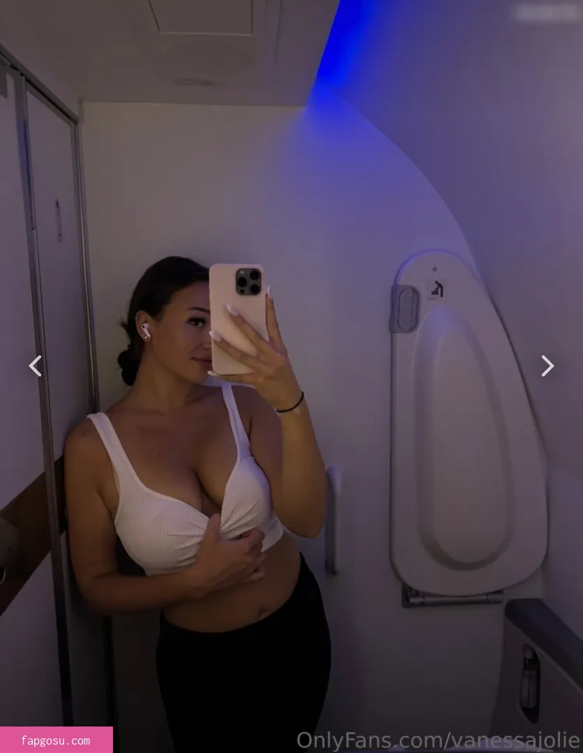Vanessajolie