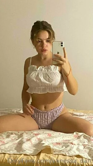 vanessa_dan content