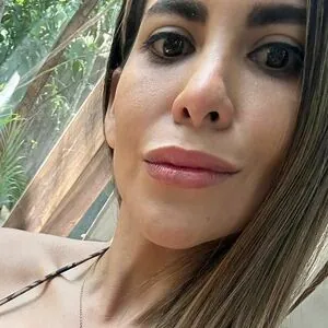 Vania Dominguez