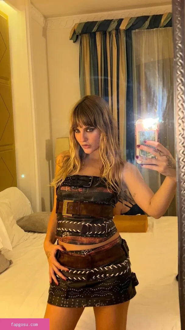 Victoria De Angelis