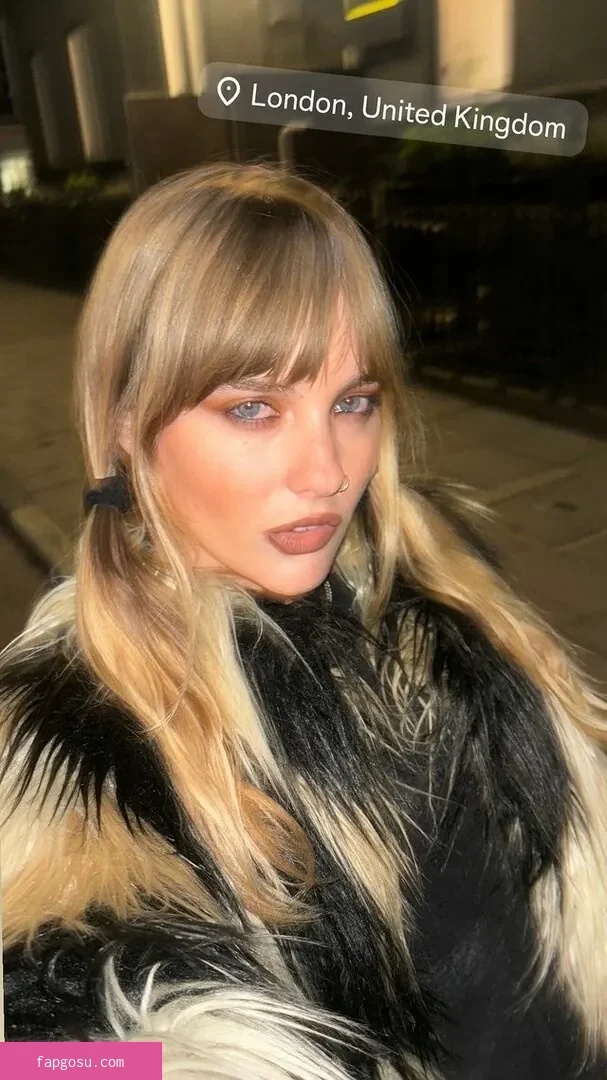Victoria De Angelis