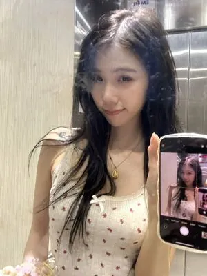 vellezy content