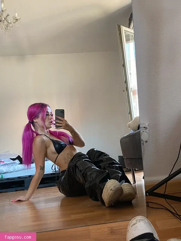 Vinted/eBay