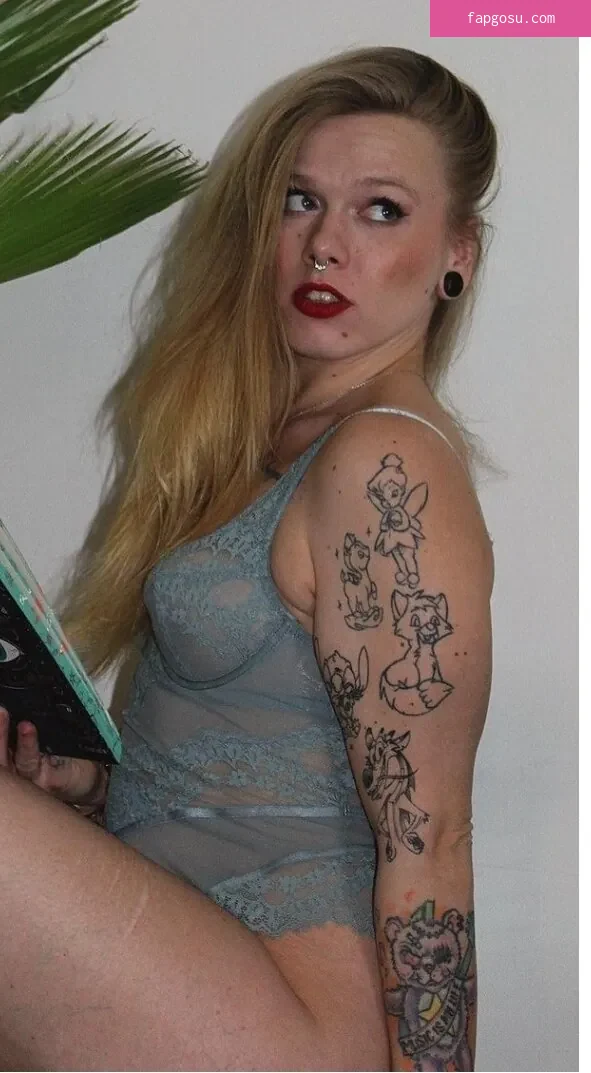 vanny_flowerchild