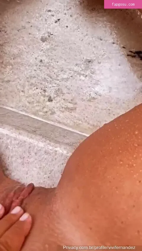 Vivi Fernandez