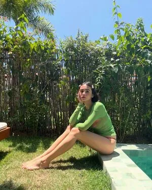 Valentina Herszage content