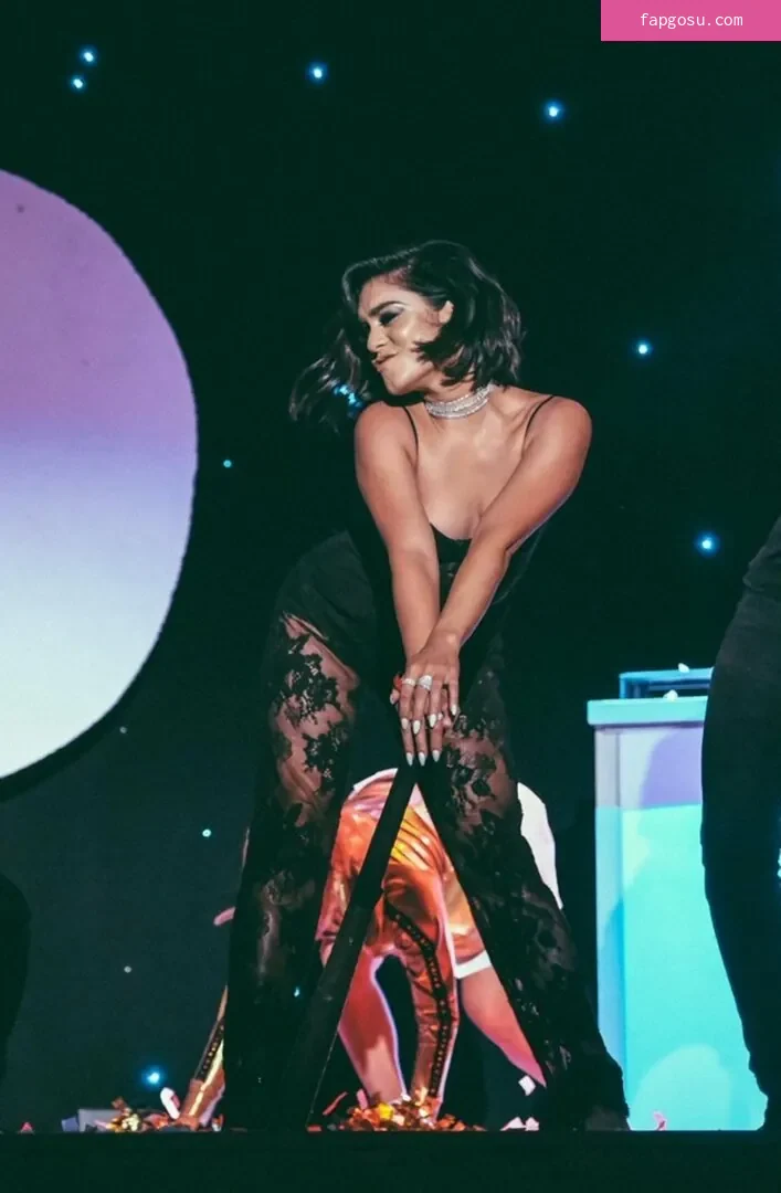 Vanessa Hudgens