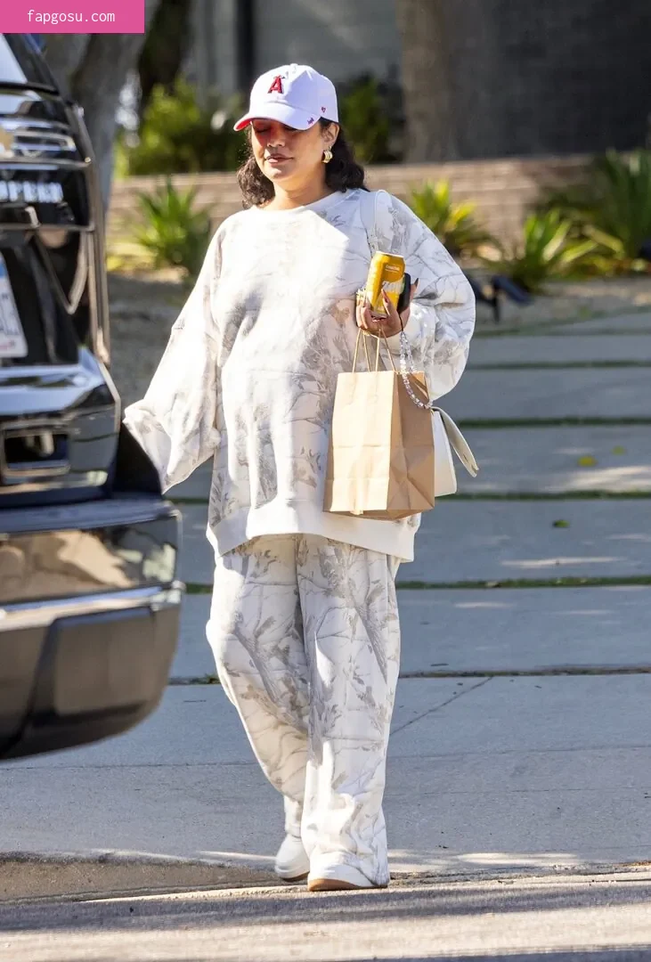 Vanessa Hudgens