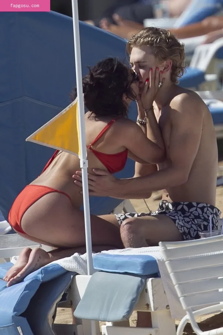 Vanessa Hudgens