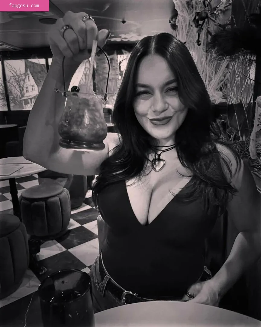 Vanessa Hudgens