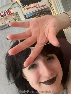 VioletWinter666 content