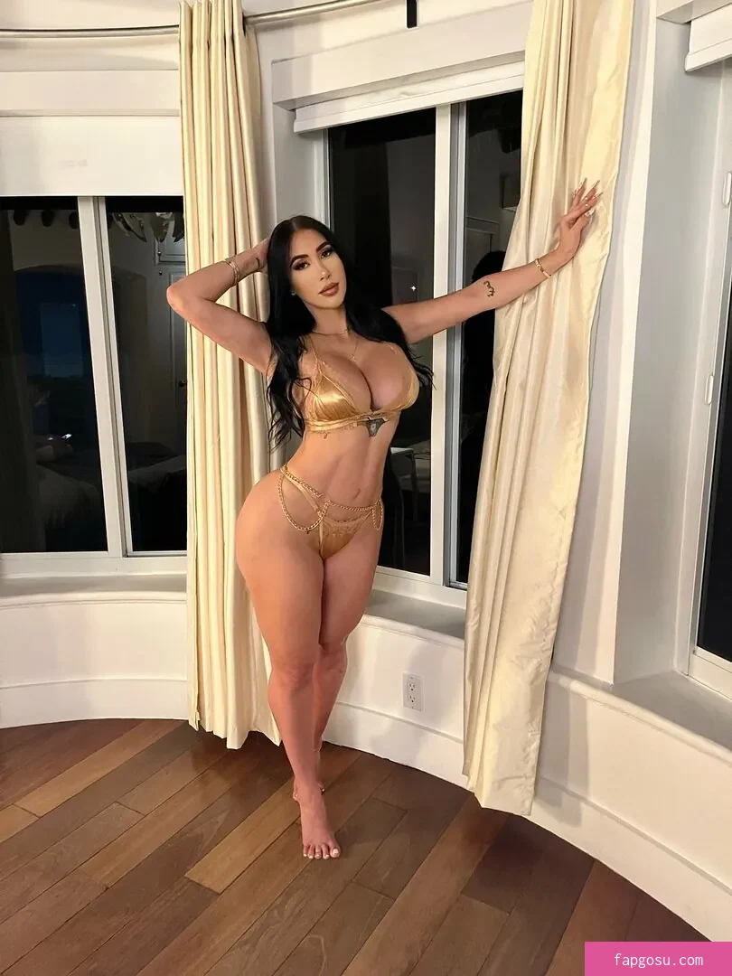 Valerie Kay