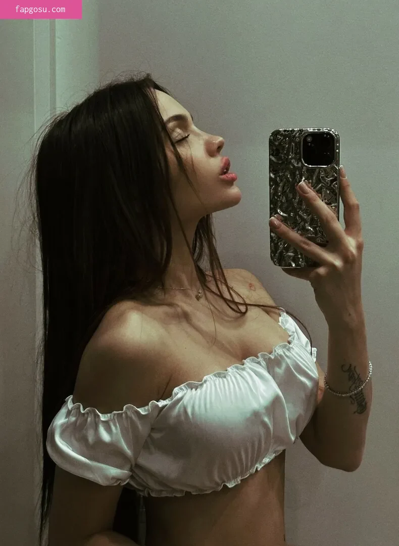 Valya Karnaval