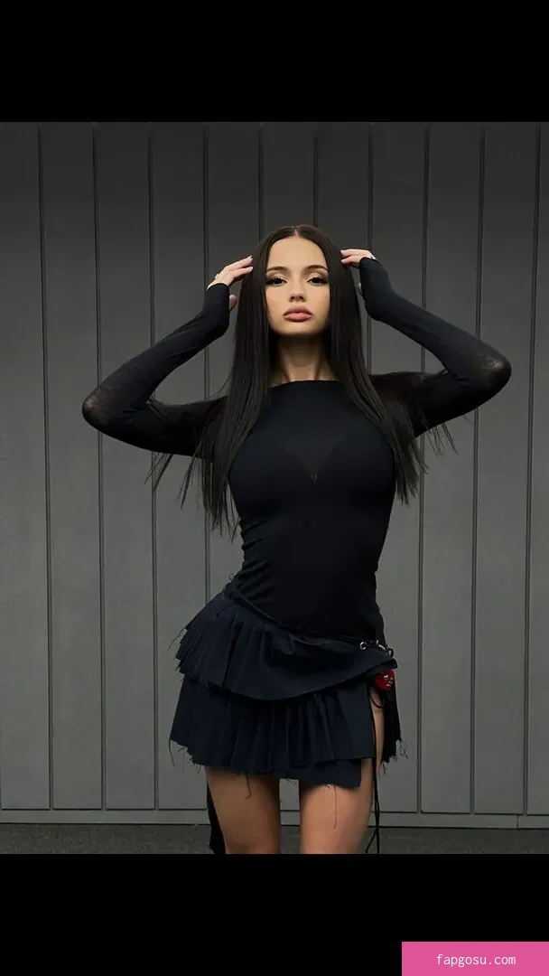 Valya Karnaval