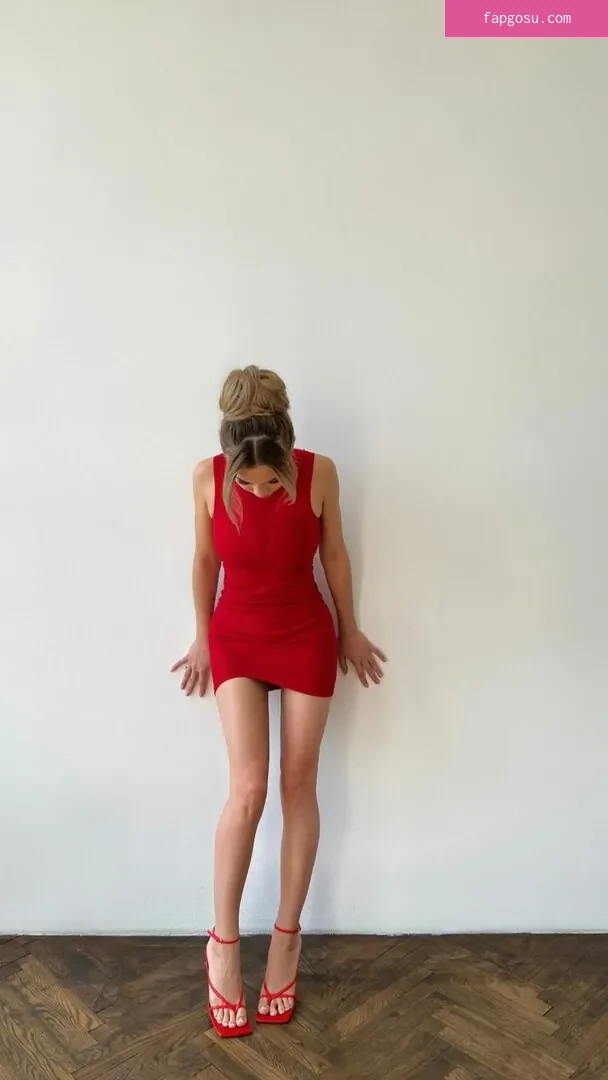 Valya Karnaval