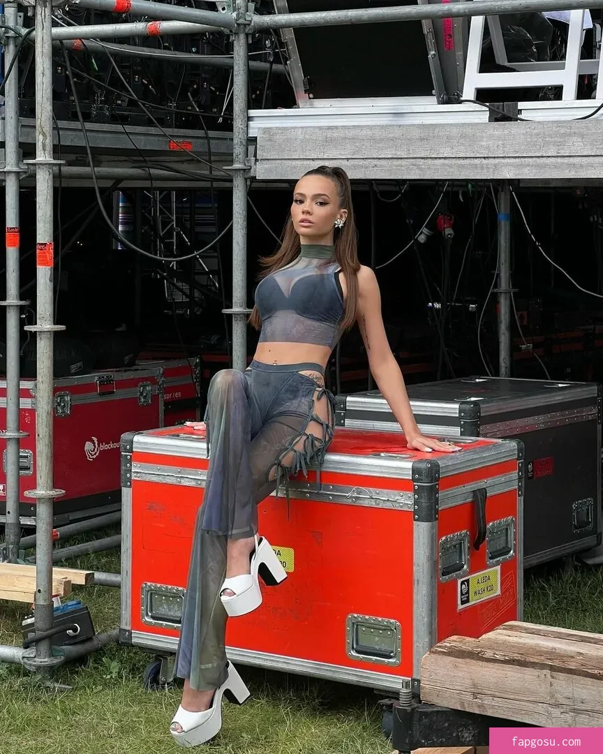 Valya Karnaval