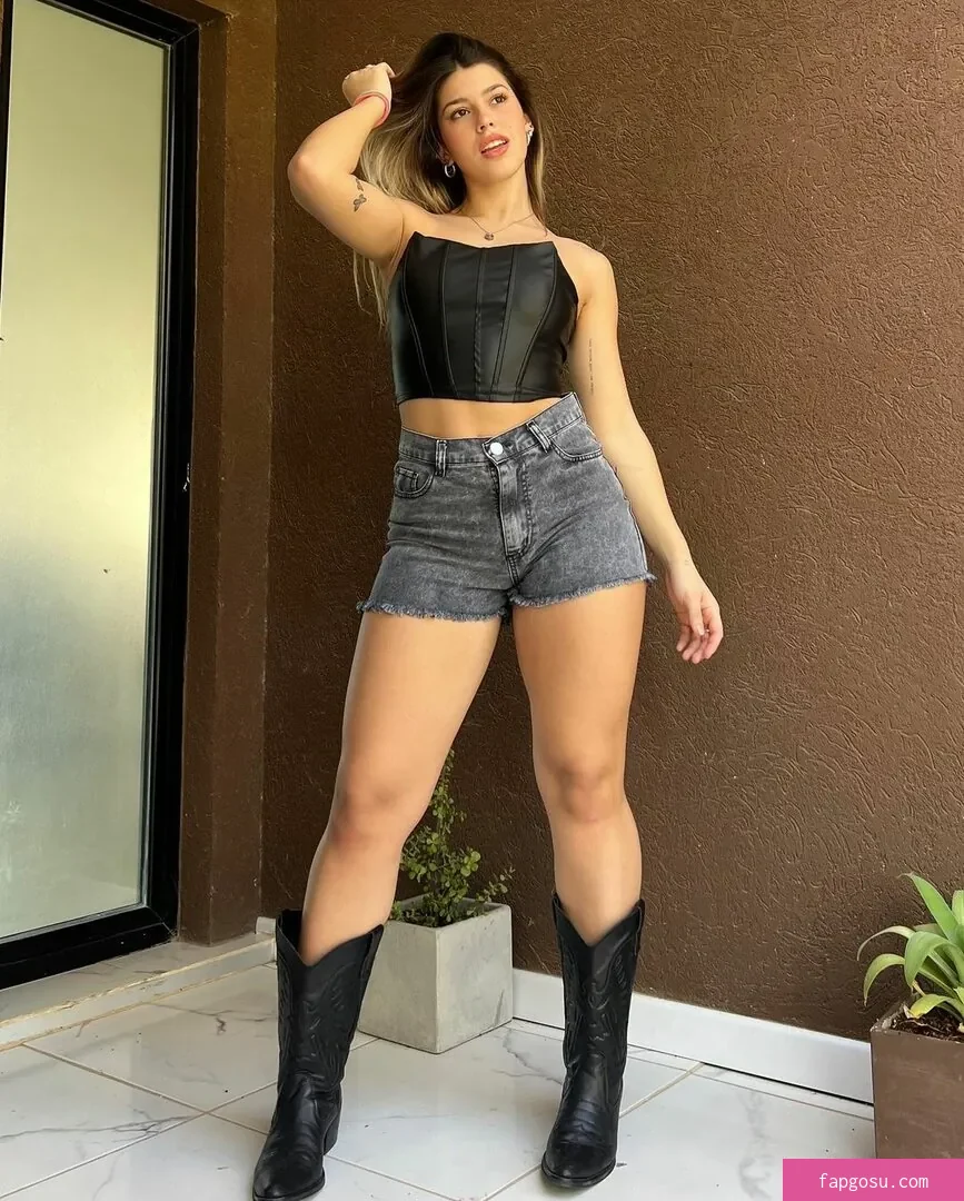 Valentina Legaria