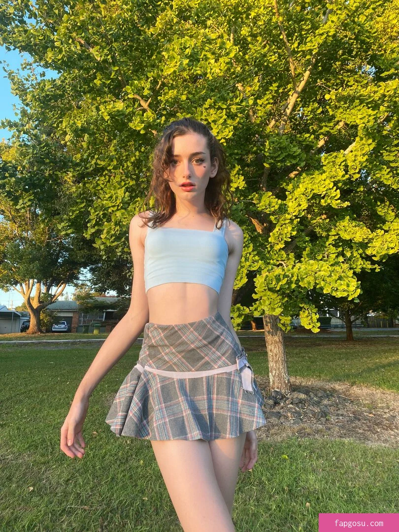 Venus Moorez
