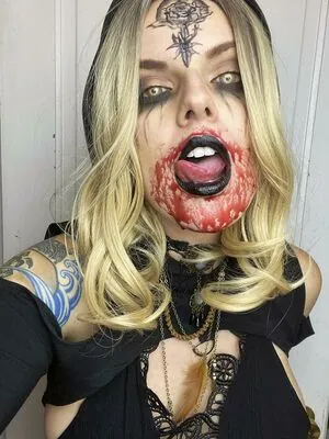 Vicki Psythe Moore content