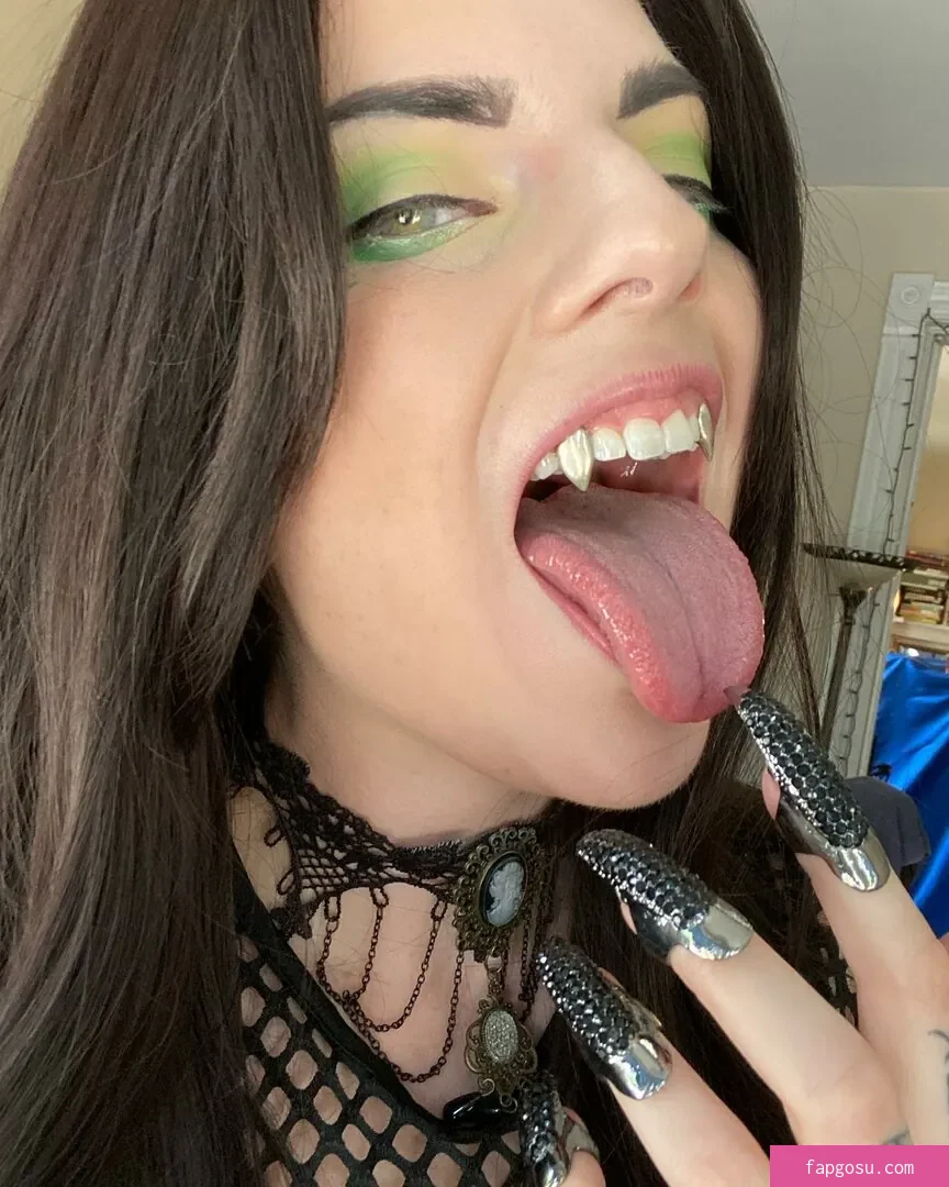 Vicki Psythe Moore