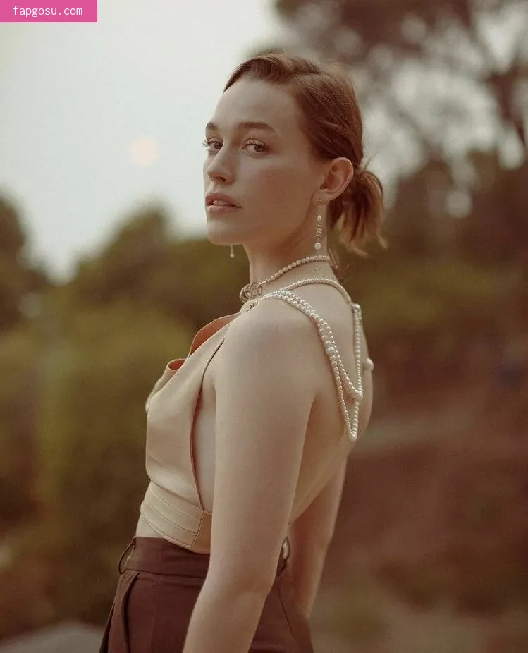 Victoria Pedretti