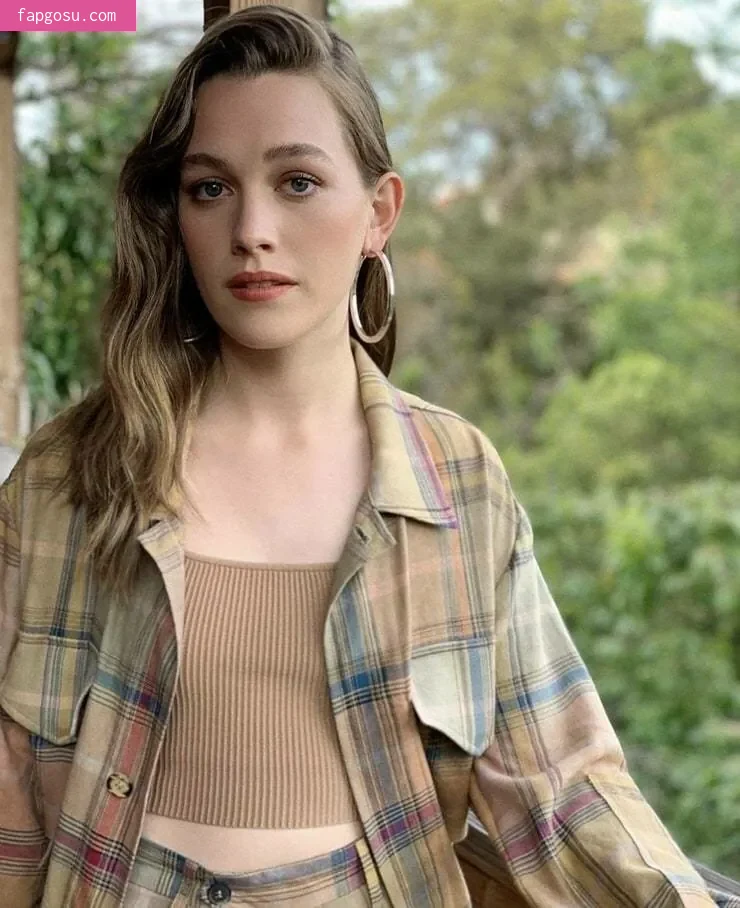 Victoria Pedretti