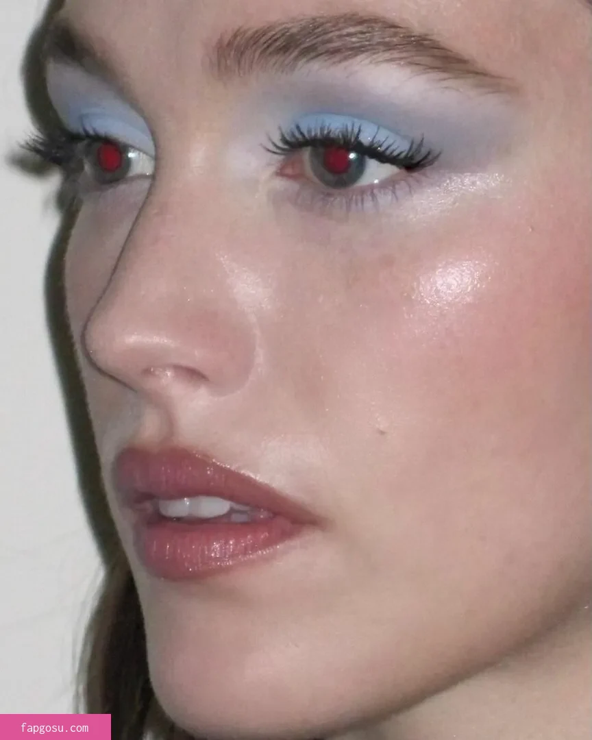 Victoria Pedretti