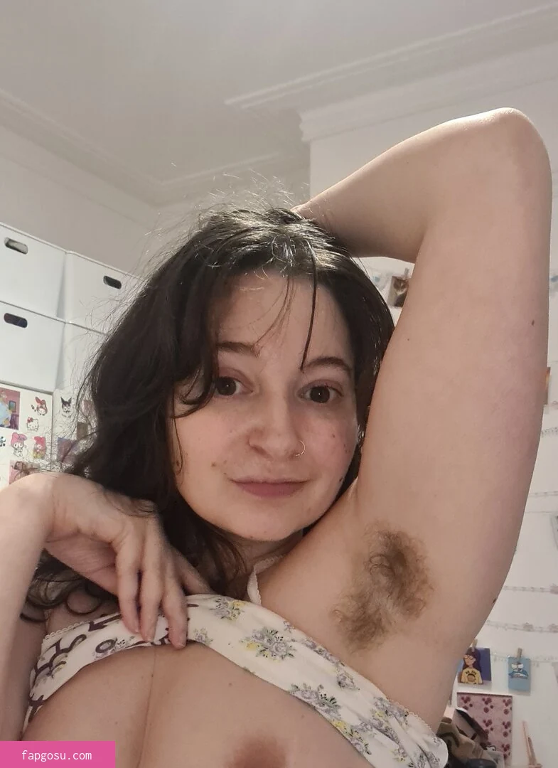 vashti_rose