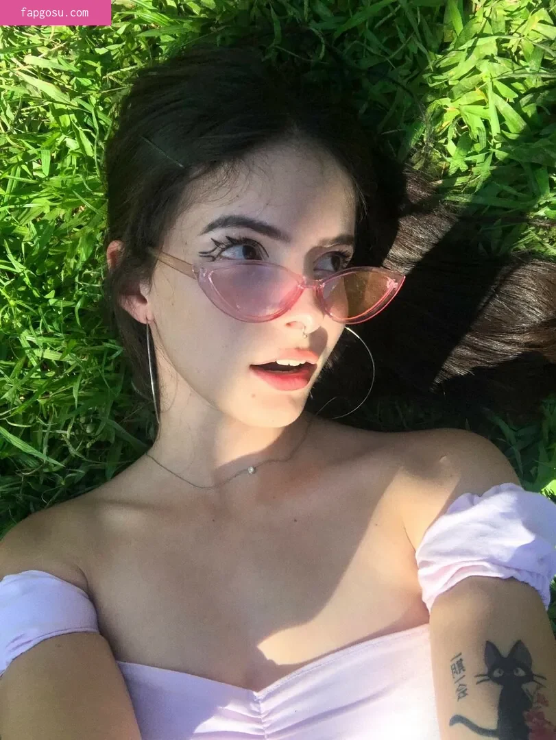 Victoria Ribeiro