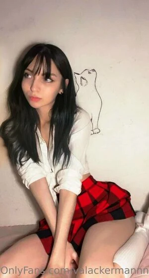 Valerya Salinas content