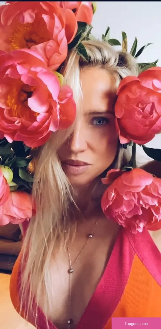 Veronica Silesto