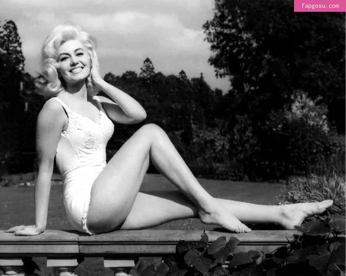 Vintage Sexy Celebs