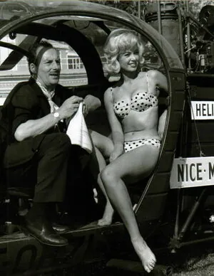 Vintage Sexy Celebs content