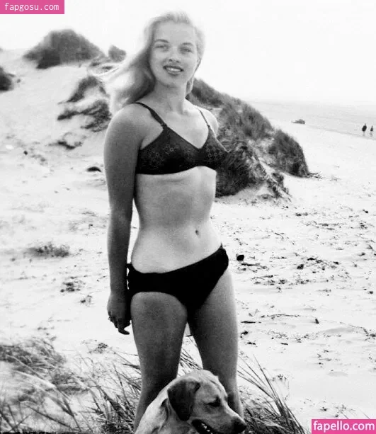 Vintage Starlets