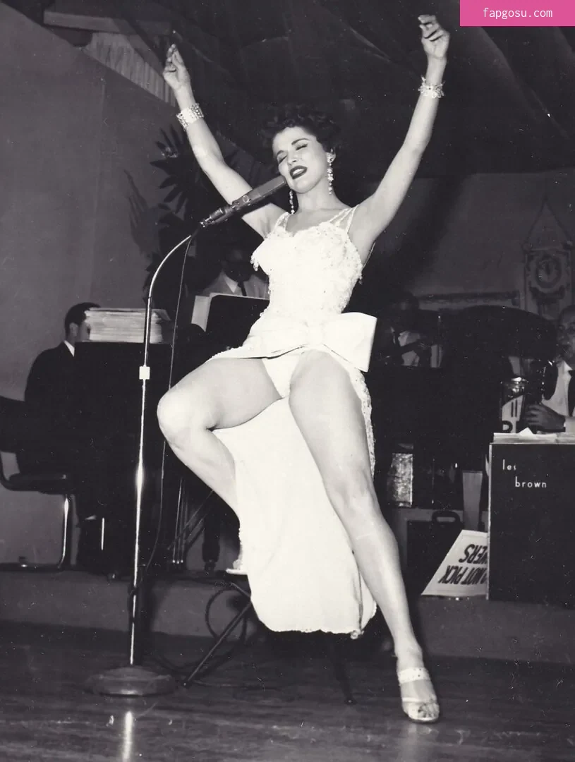 Vintage Starlets