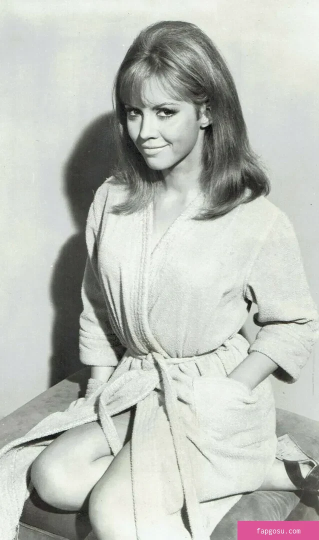 Vintage Starlets