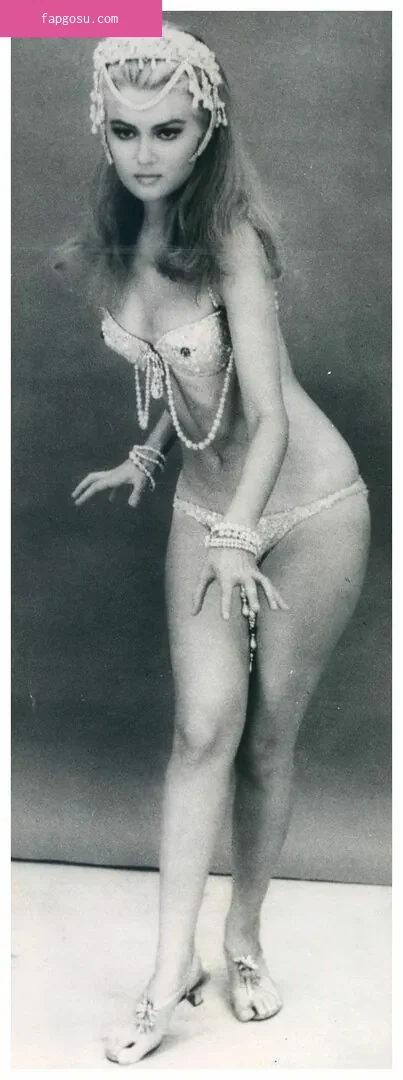 Vintage Starlets