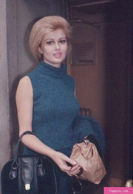Vintage Starlets