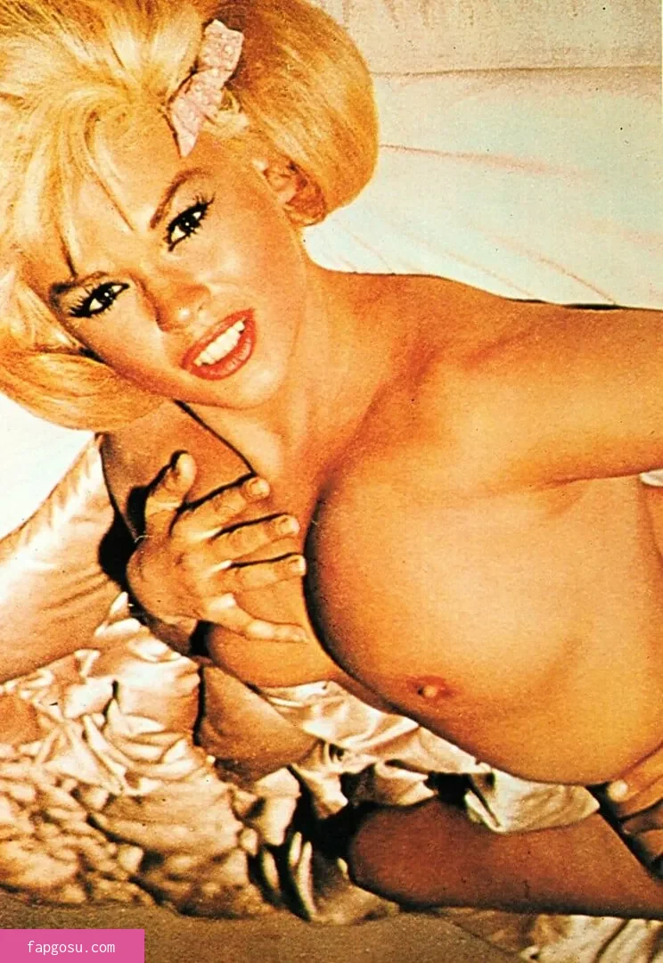 Vintage Starlets