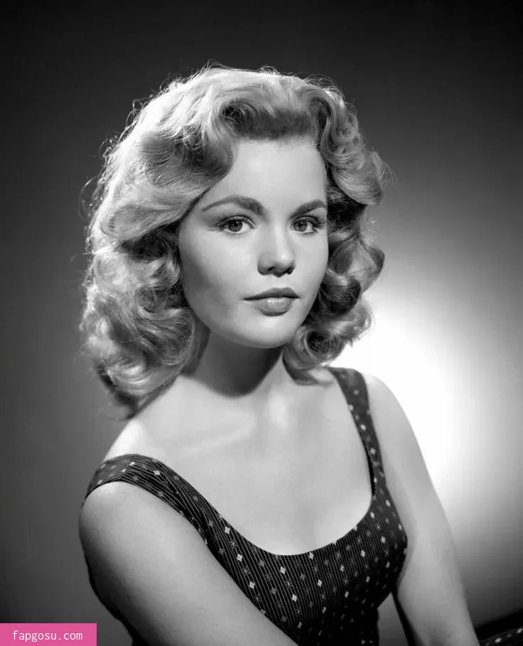 Vintage Starlets