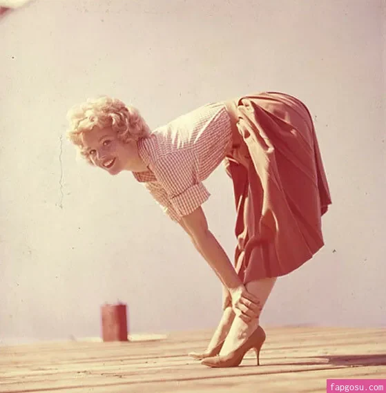 Vintage Starlets